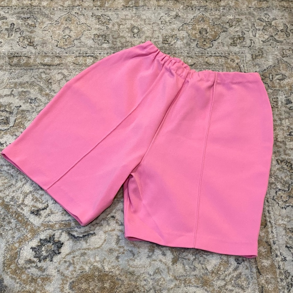 Vintage 70’s🌸 Pink high waisted shorts